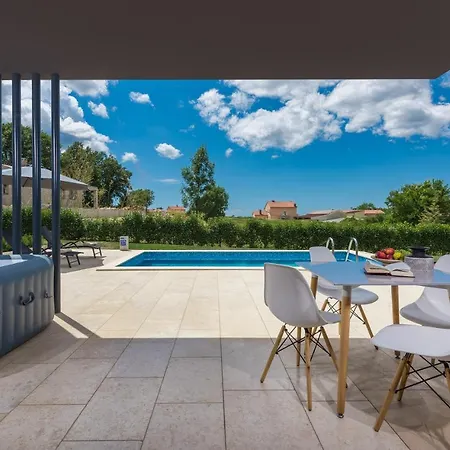 Villa Dual *